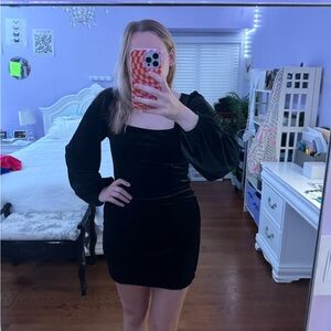 Velvet black long sleeve dress